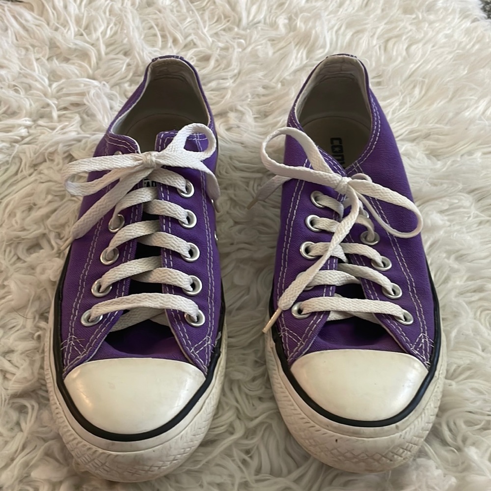 Converse shoes